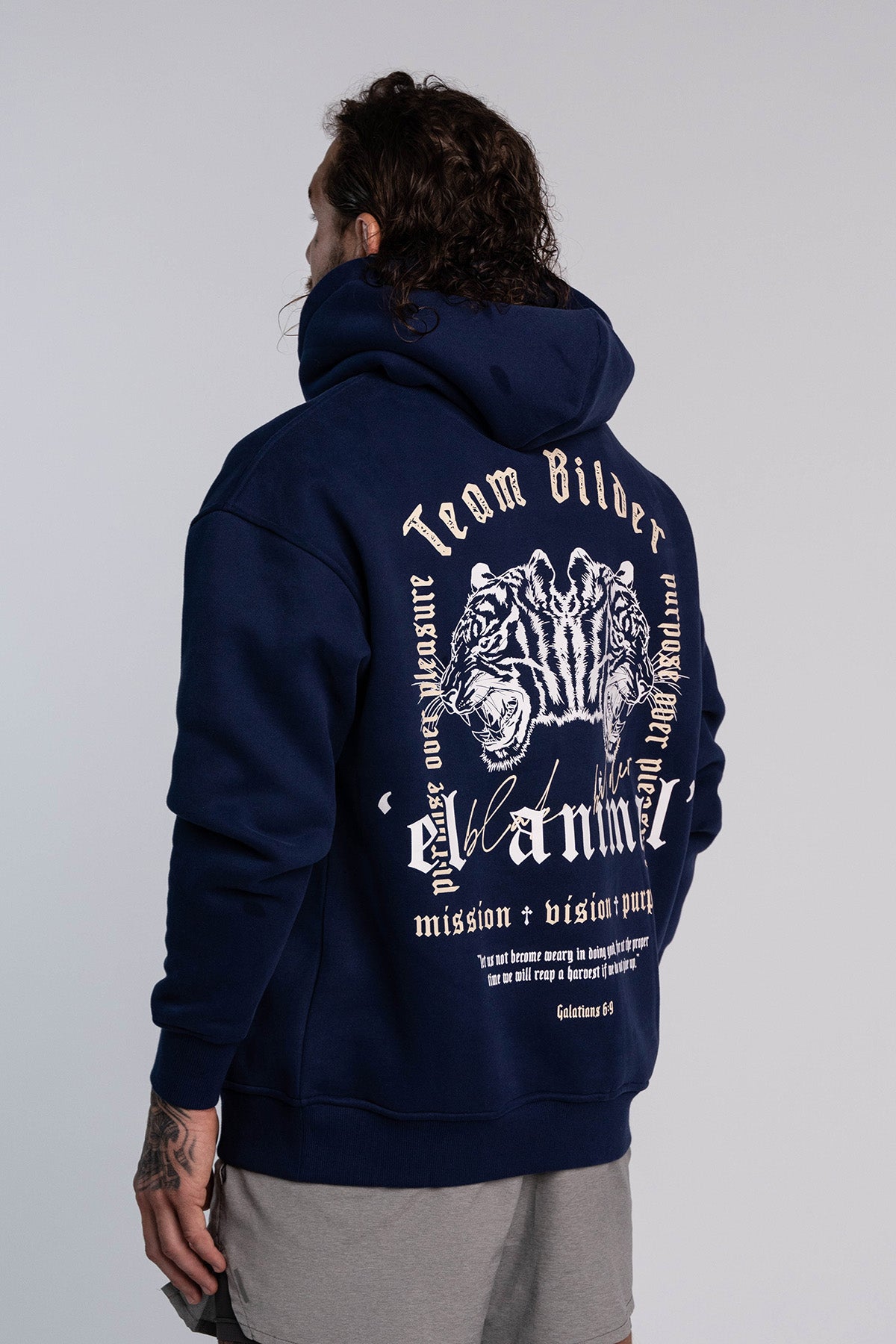 'El Animal' Heavyweight Hoodie in Navy